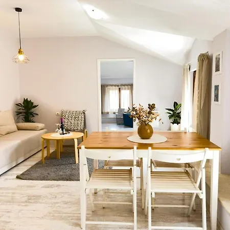 Apartment Copakapana Suite, By Holiwork *